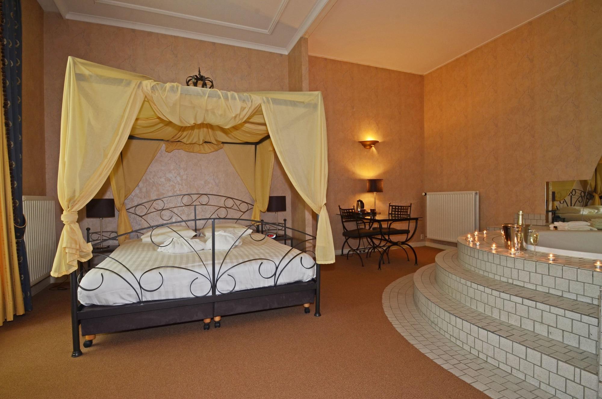 Fletcher Hotel Paleis Stadhouderlijk Hof Леуварден Екстер'єр фото