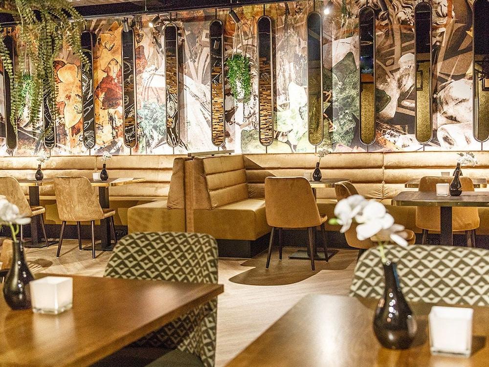 Fletcher Hotel Paleis Stadhouderlijk Hof Леуварден Екстер'єр фото