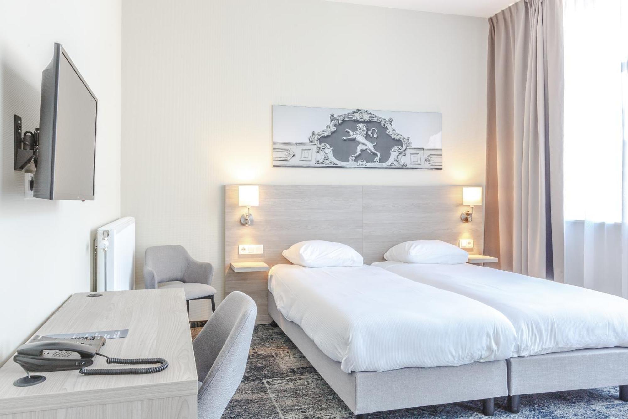 Fletcher Hotel Paleis Stadhouderlijk Hof Леуварден Екстер'єр фото