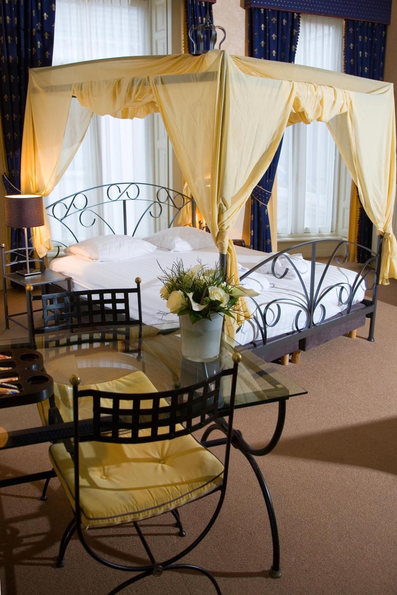 Fletcher Hotel Paleis Stadhouderlijk Hof Леуварден Екстер'єр фото