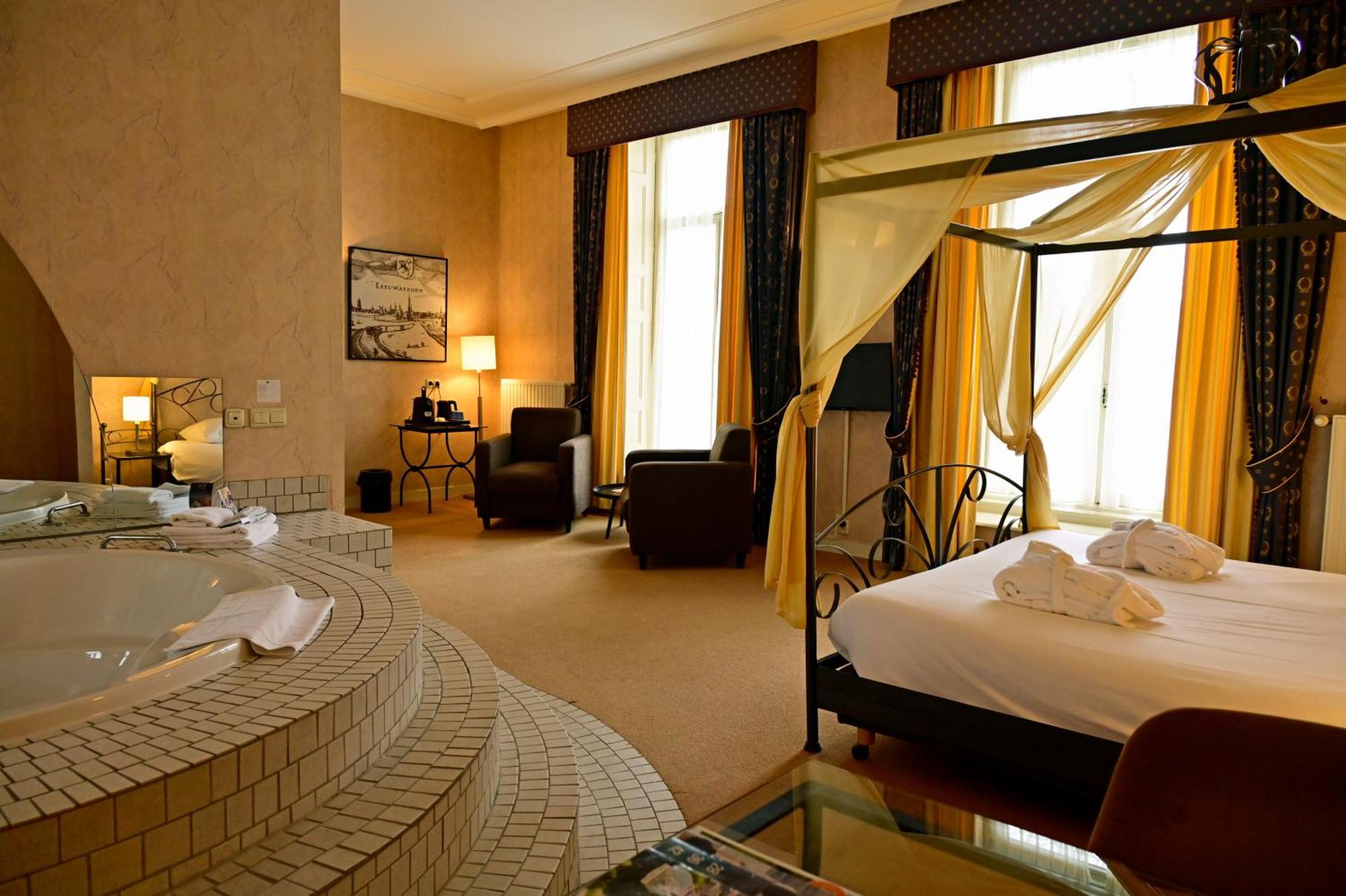 Fletcher Hotel Paleis Stadhouderlijk Hof Леуварден Екстер'єр фото